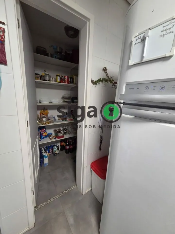 Imagem Apartamento á Venda na Vila Andrade, 163m² com pé direito duplo.