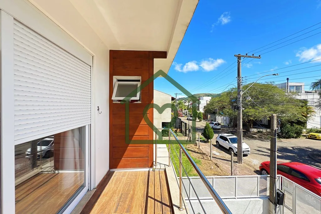 Imagem Casa completa, com lazer privativo e um conjunto de diferenciais que elevam o padrão de viver no La...