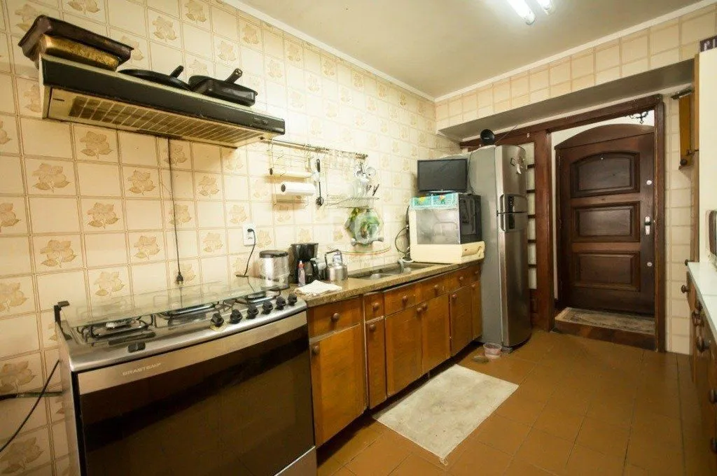 Imagem Cobertura para Venda - 237.88m², 3 dormitórios, sendo 1 suites, 2 vagas - Moinhos de Vento