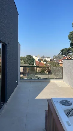 Imagem Sobrado em Condomínio à venda no Jardim das Américas Curitiba PR