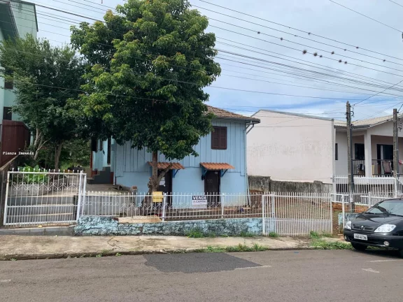 Imagem Casa para Venda em Concórdia, Nazaré, 3 dormitórios, 1 banheiro