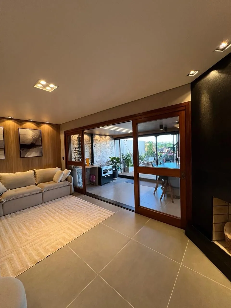 Imagem Casa em condomínio fechado para venda no bairro Jardim Isabel, com aproximadamente 204m² de área privativa,.