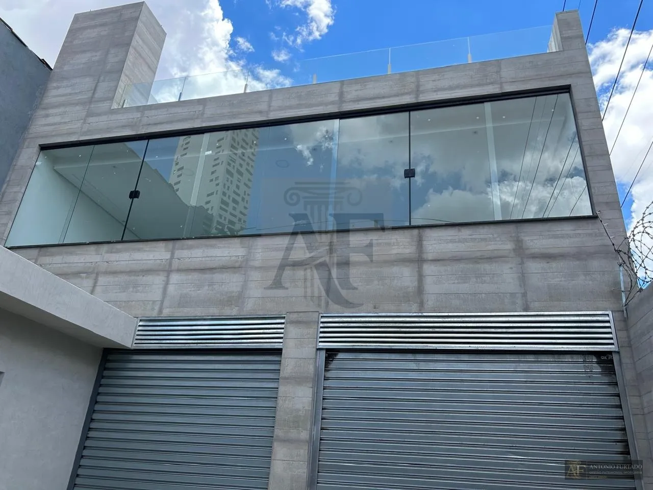 Foto do imóvel Comercial para alugar em Quarta Parada, São Paulo em Rua Padre Adelino