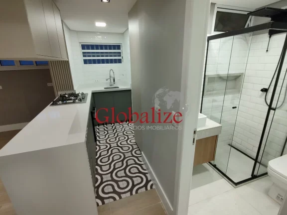 Imagem LINDO apartamento de 2 dormitórios todo reformado e planejado PORTEIRA FECHADA no bairro do Boqueirão em Santos (SP) por R$.700.000,00 com vista l