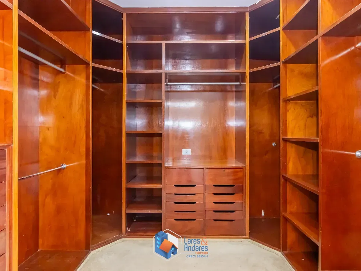 Imagem Casa para venda em Morumbi com 4 quartos, sendo 4 suítes, 720m²