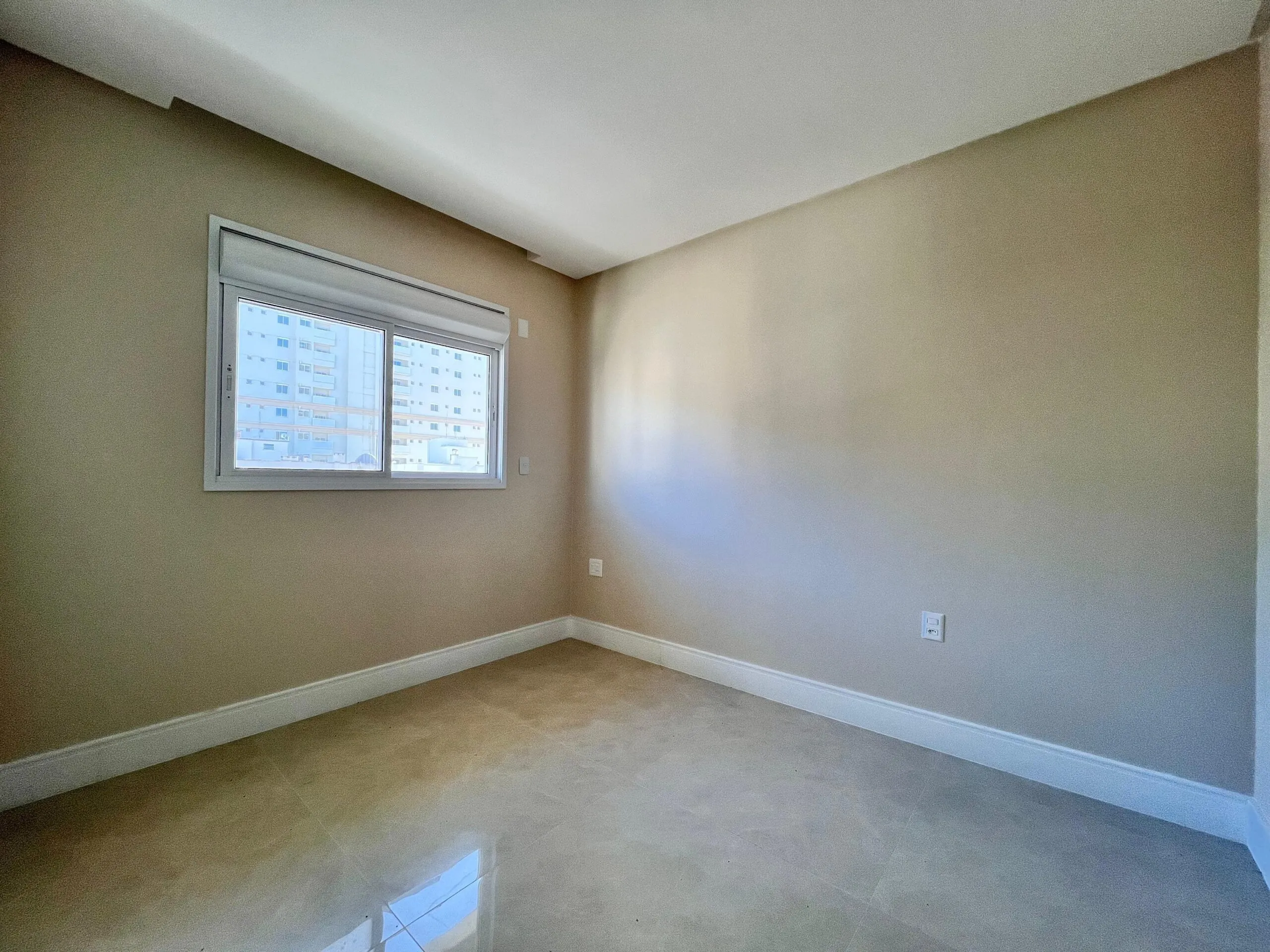 Imagem Apartamento com vista para o mar à venda com 156m2 por R$ 3.300.000,00