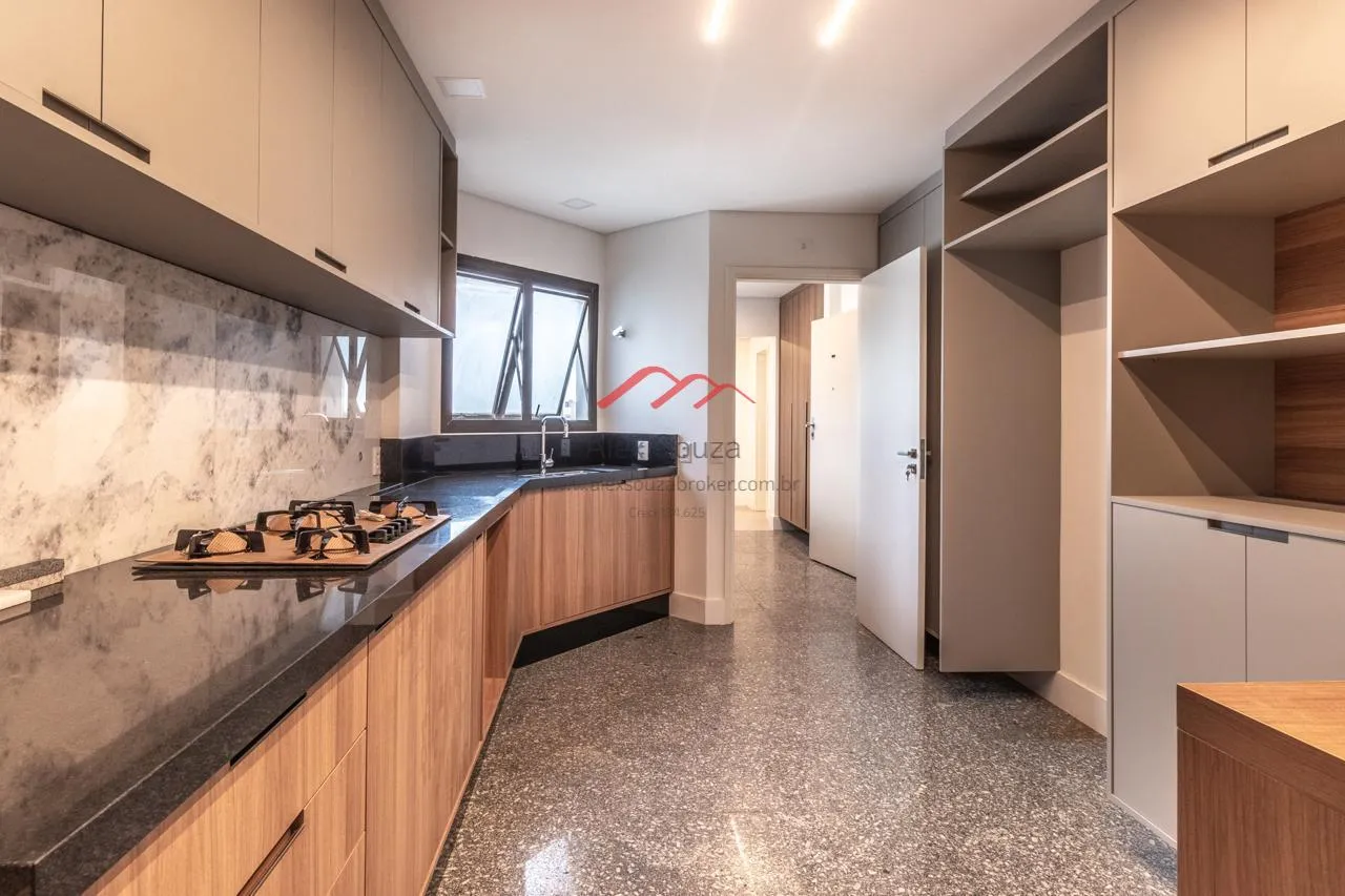 Imagem Apartamento Duplex para Venda em Campinas, Centro, 4 dormitórios, 4 suítes, 6 banheiros, 4 vagas