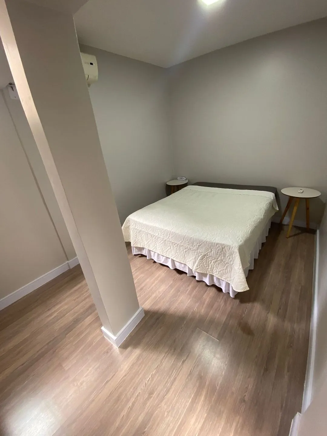 Imagem Apartamento à venda em Torres, Predial, com 2 quartos, 79m2