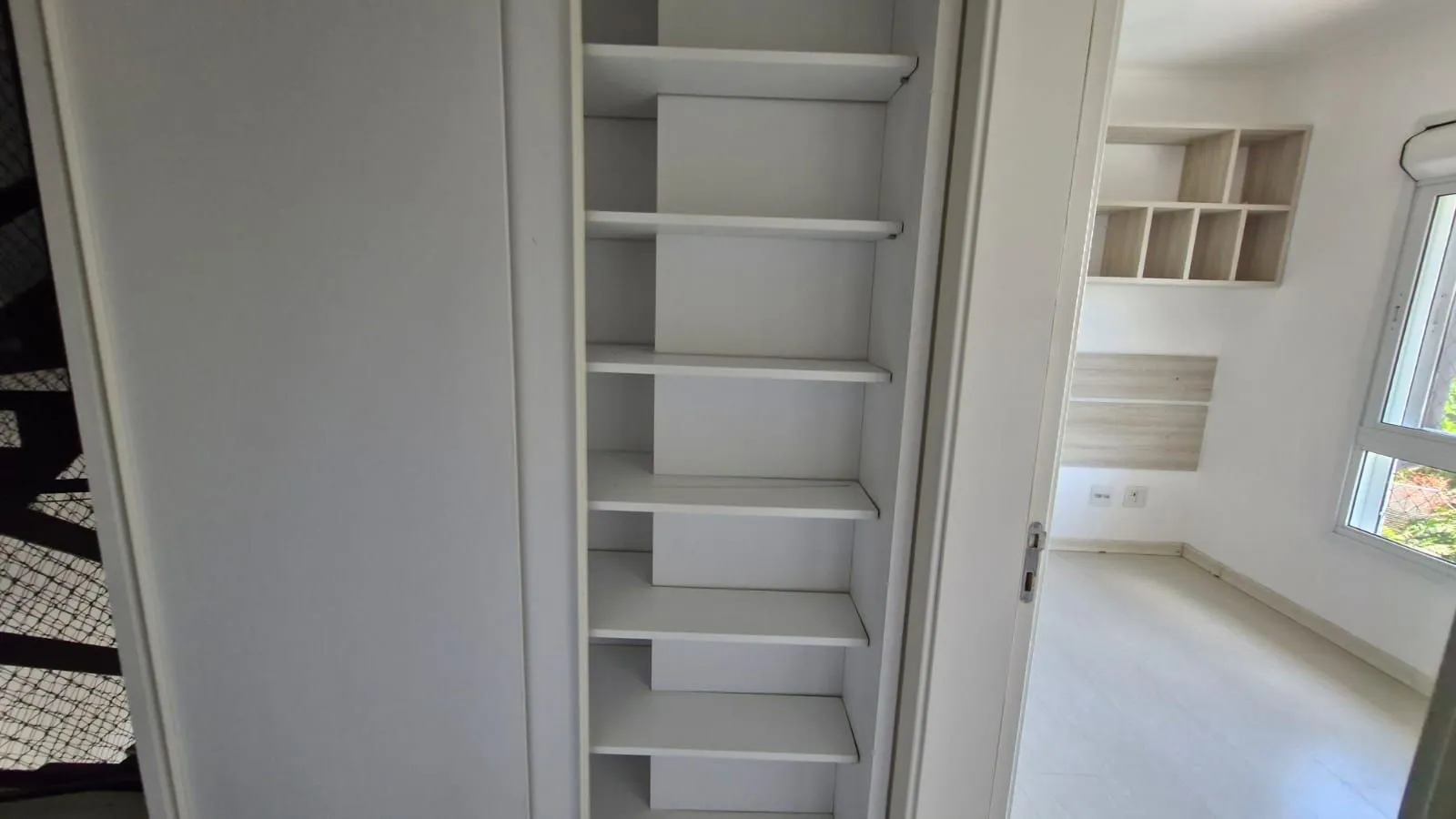 Imagem Casa em Condominio fechado, 5 dormitórios com infraestrutura completa