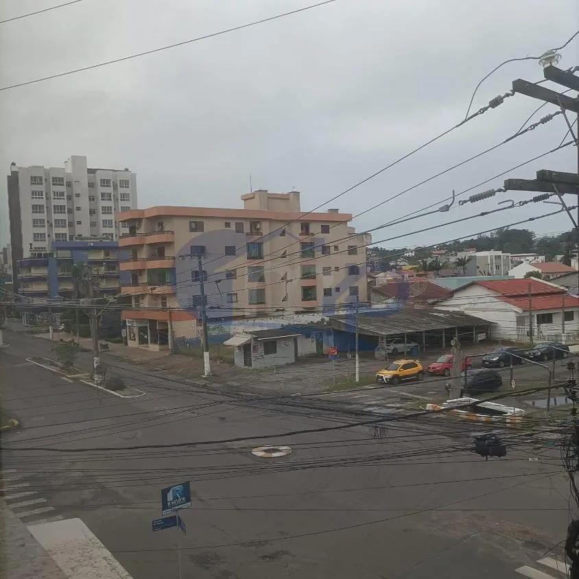 Imagem Sala comercial a venda com 94m² no centro de Torres/RS