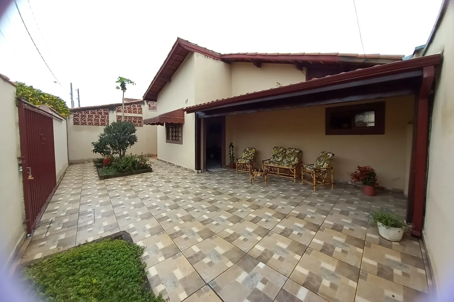 Foto do imóvel Casa à venda 3 Quartos, 2 Vagas, 260M², Residencial Maricá, Pindamonhangaba - SP