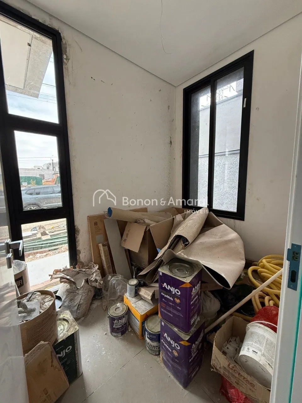Imagem Casa Térrea à venda com 03 quartos no Condomínio Santorini bairro Parque Brasil 500, em Paulínia