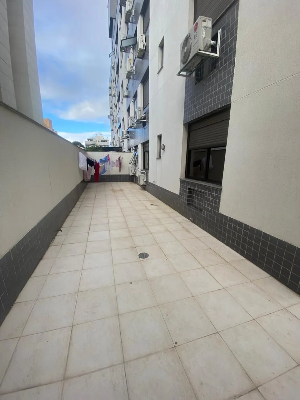 Imagem Apartamento Guardem com 2 dormitórios no bairro Jardim Botânico.
