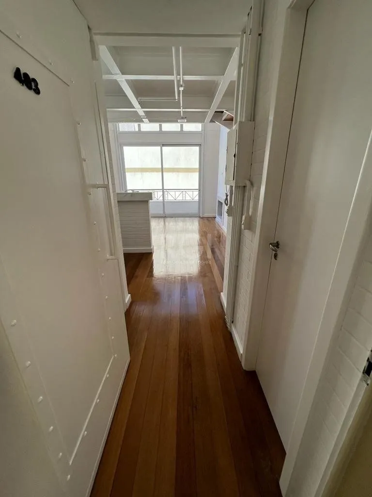 Imagem Loft para Venda - 77.78m², 1 dormitório, sendo 1 suites, 2 vagas - Moinhos de Vento