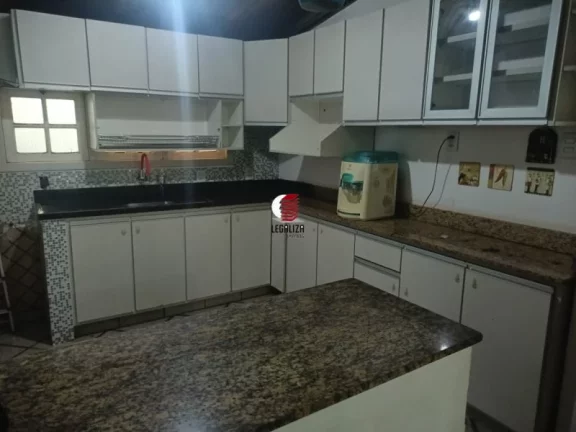 Imagem Maravilhosa Casa Comercial VersA¡til em Laranjeiras a€“ Oportunidade Ašnica para Investir!