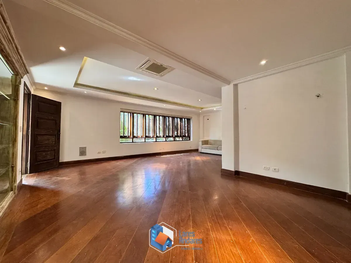 Imagem Casa de vila para venda em Planalto Paulista com 4 quartos, sendo 2 suítes, 330m²