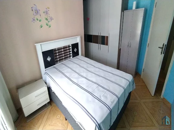 Imagem Casa a venda c/ amplo terreno, 05 quartos c/suíte no Santa Cândida/Boa Vista em Curitiba Pr