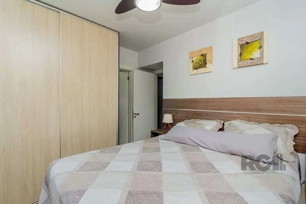 Imagem Apartamento 75m², 3 dormitórios, 2 vagas no bairro Partenon