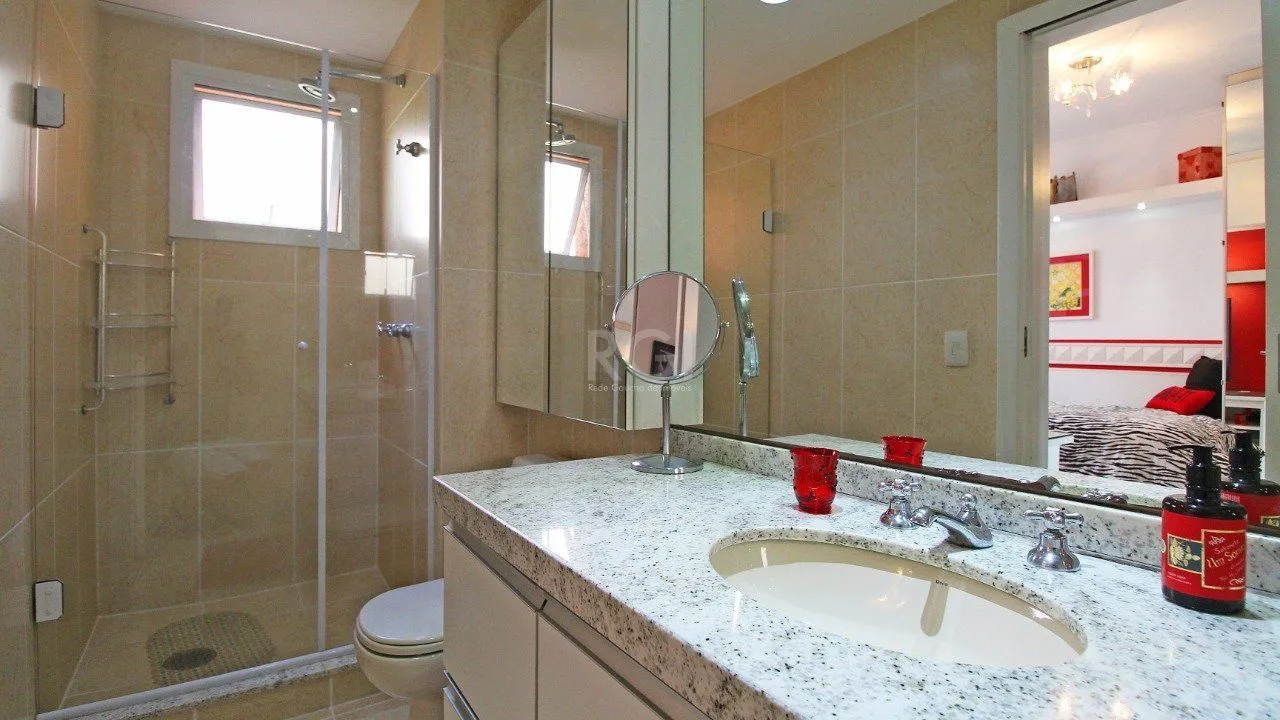 Imagem Apartamento com três (3) dormitórios, três (3) suítes sendo uma (1) suíte master e quatro (4) vagas de garagem com dois (2) depósitos próximo ao shopping Iguatemi, no Condomínio Cipriani Nuova Archit
