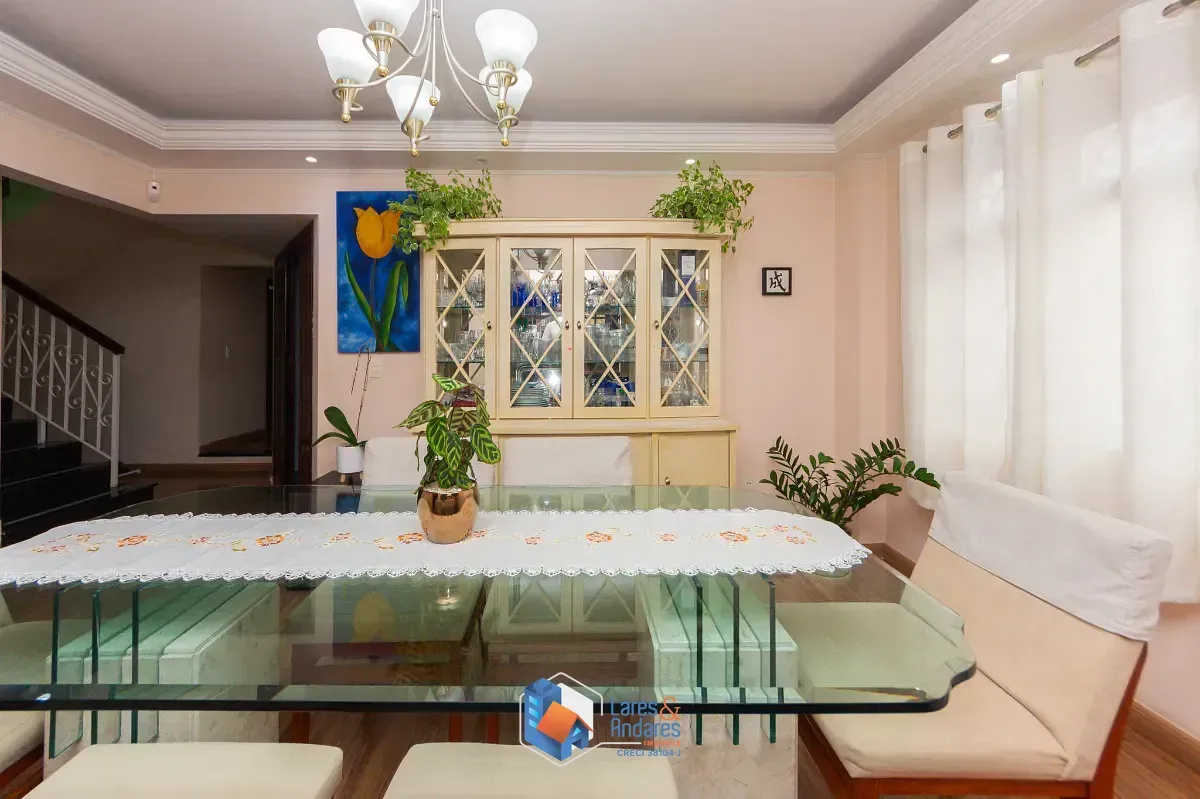 Imagem Casa para venda em Bosque da Saúde com 6 quartos, sendo 3 suítes, 513m²