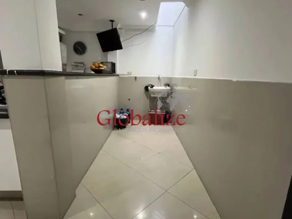 Imagem Casa à venda com 168m², 3 quartos, 1 suíte, churrasqueira, 1 vaga, por R$705.000,00 em Santos