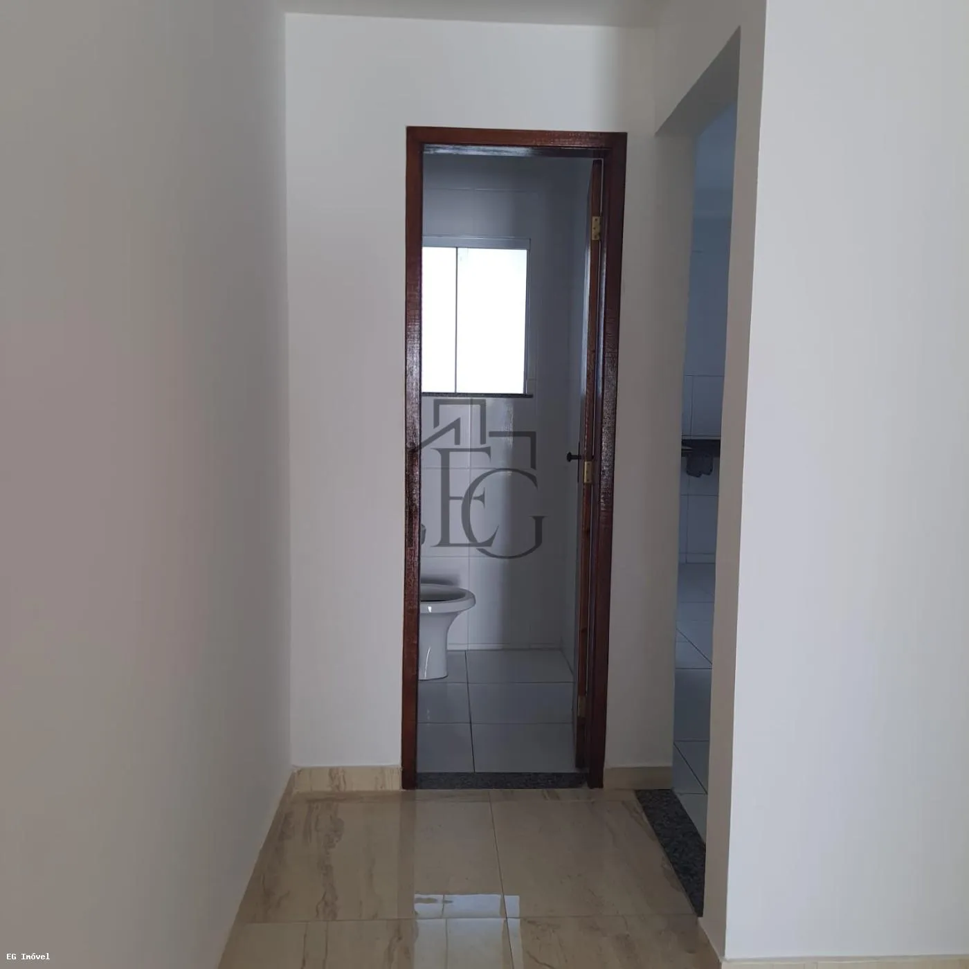 Imagem Casa para Venda em Araruama, Alto da Boa Vista, 2 dormitórios, 2 suítes, 1 banheiro, 2 vagas