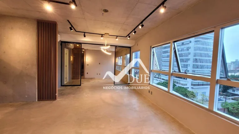 Imagem Apartamento com 1 dormitório à venda, 74 m² por R$ 740.000,00 - Embaré - Santos/SP