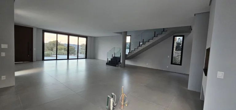 Imagem Casa 3 quartos sendo 3 suítes para venda no bairro Nossa Senhora da Saúde em Caxias do Sul