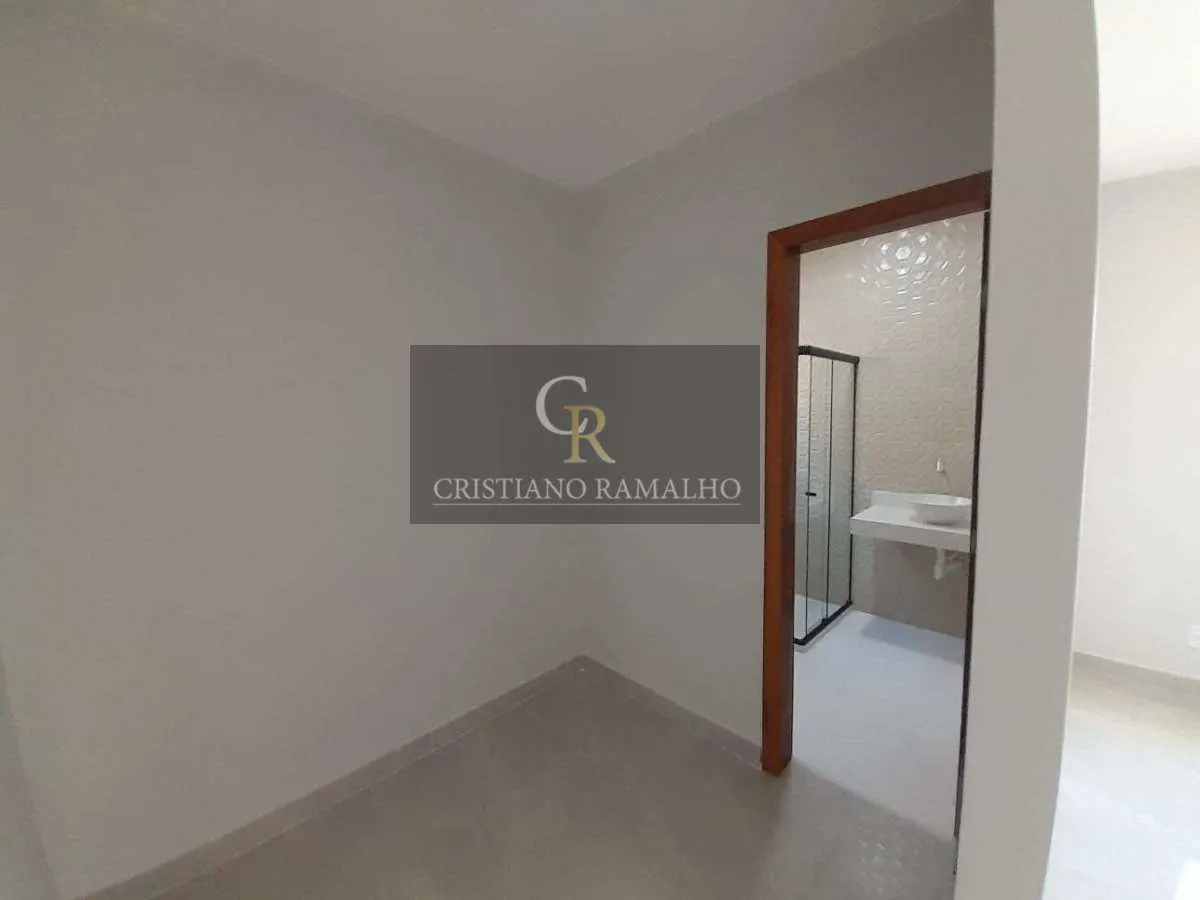 Imagem Casa à venda em São Pedro da Aldeia, Nova São Pedro, com 3 quartos, 90,00m2