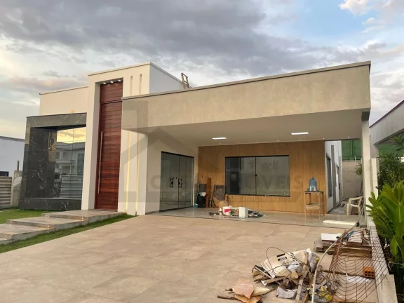 Imagem CASAL IMÓVEIS VENDE CASA TERREA MONTENEGRO BOULEVARD 3 SUÍTES + 6 VGS + PISCINA PRIVATIVA