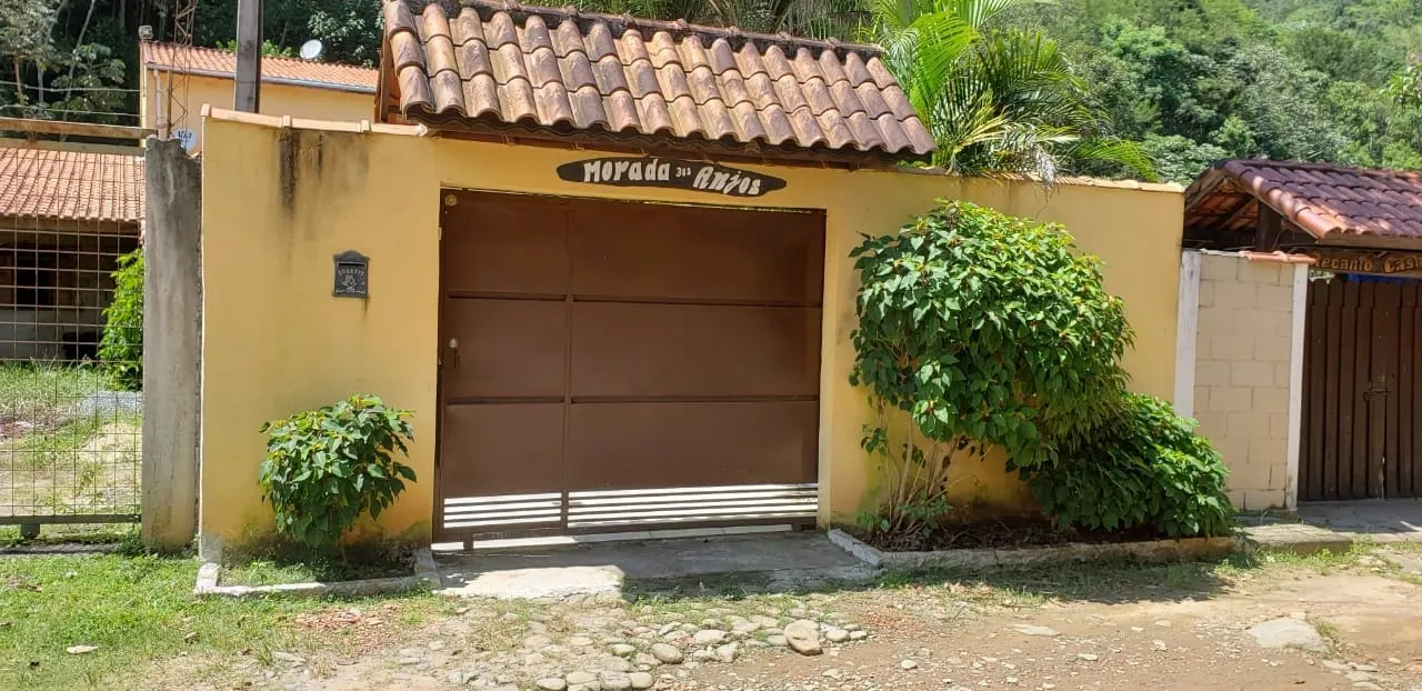 Foto do imóvel Casa à venda 2 Quartos, 1 Suite, 5 Vagas, 138M², Pedrinha, Guaratinguetá - SP