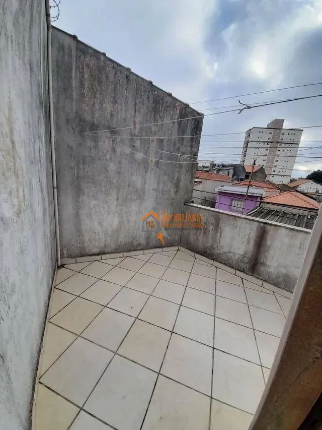 Imagem Sobrado com 3 dormitórios à venda, 236 m² por R$ 689.000,00 - Ponte Grande - Guarulhos/SP