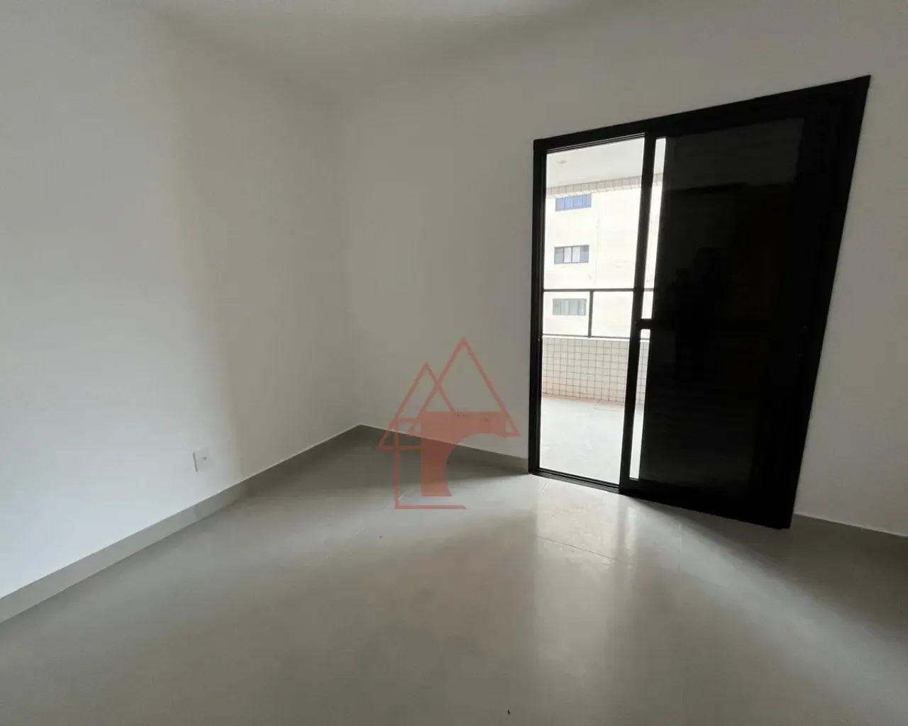 Imagem Apartamento com 2 Quartos à Venda, 76 m² em Guilhermina - Praia Grande