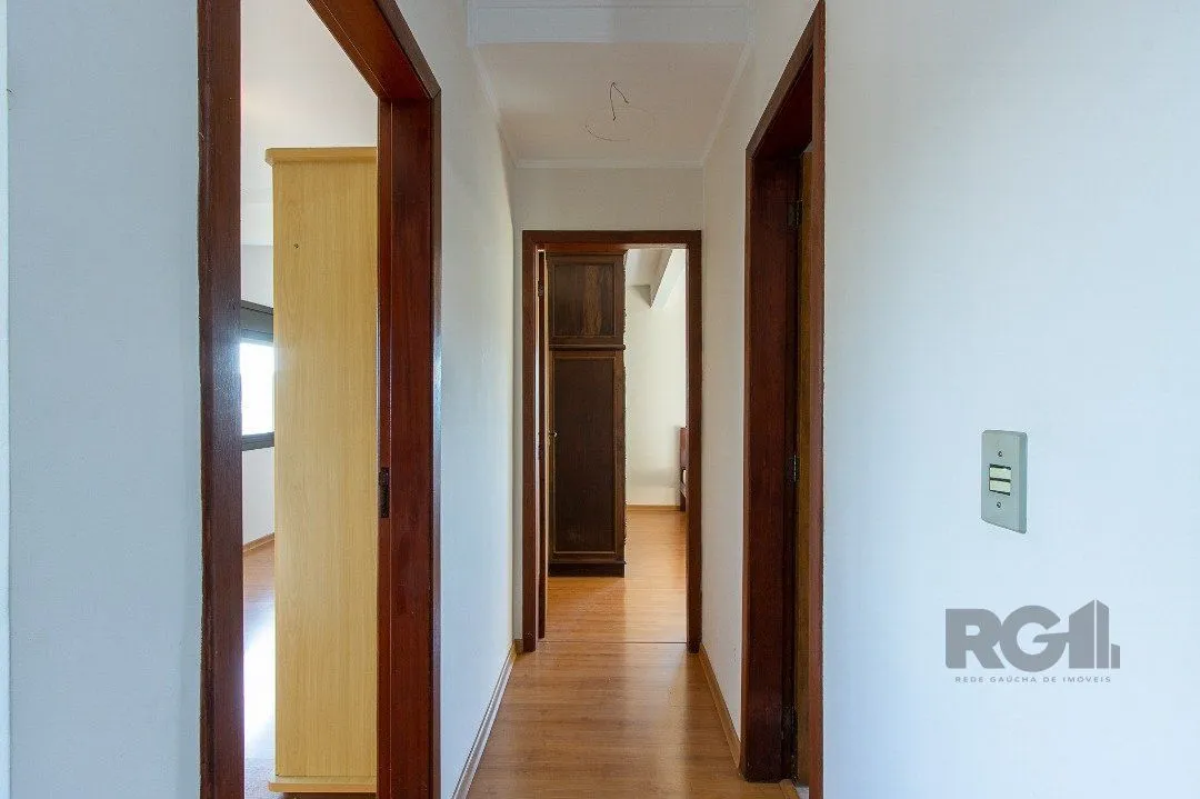 Imagem Cobertura para venda, 167m², 3 dormitórios, Nonoai