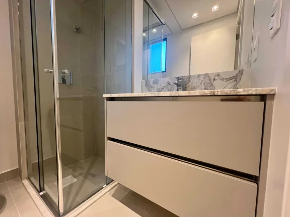 Imagem Apartamento com 3 suítes e 2 vagas de garagem na Praia Brava - Itajaí