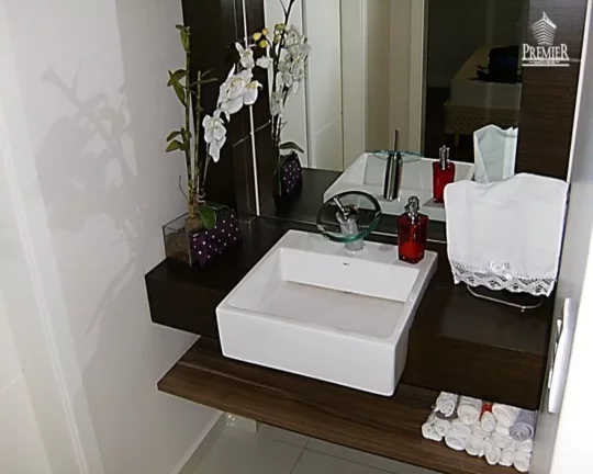 Imagem CASA NO CONDOMÍNIO TERRAS DE SÃO CARLOS (4 SUÍTES) COM CLOSET E SACADA EM JUNDIAÍ SP