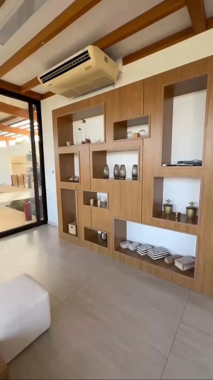 Imagem A Venda Casa de Luxo 445m2 Cond. Alphaville Castelo 4 Suítes Master