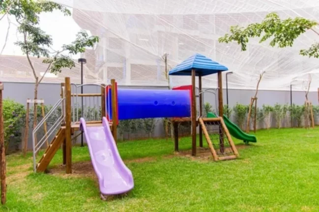 Imagem LAPARQUE - ENGELUX - Apartamento de 41m², 2 dormitórios, com varanda e vaga de garagem!