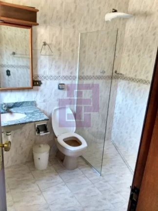 Imagem Lindo sobrado em condominio fechado.