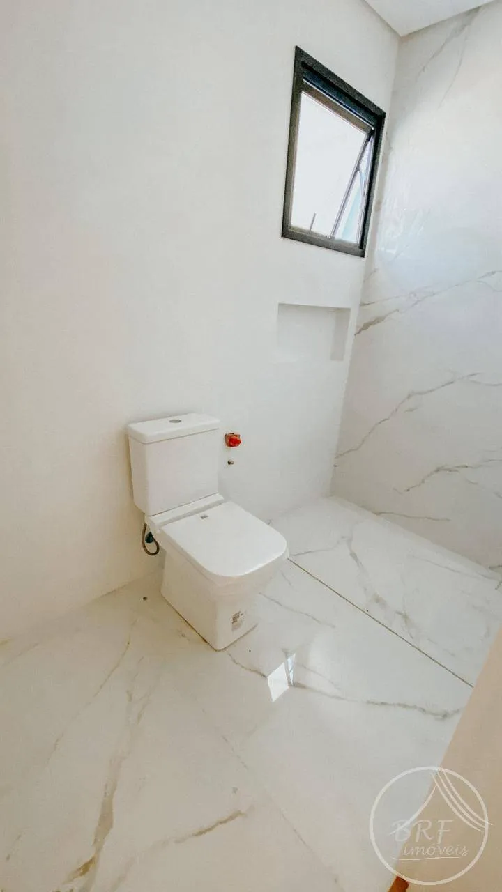 Imagem Casa Alto Padrão c/ Spa Aquecido, Deck c/Lareira e Espaço Gourmet -Biguaçu