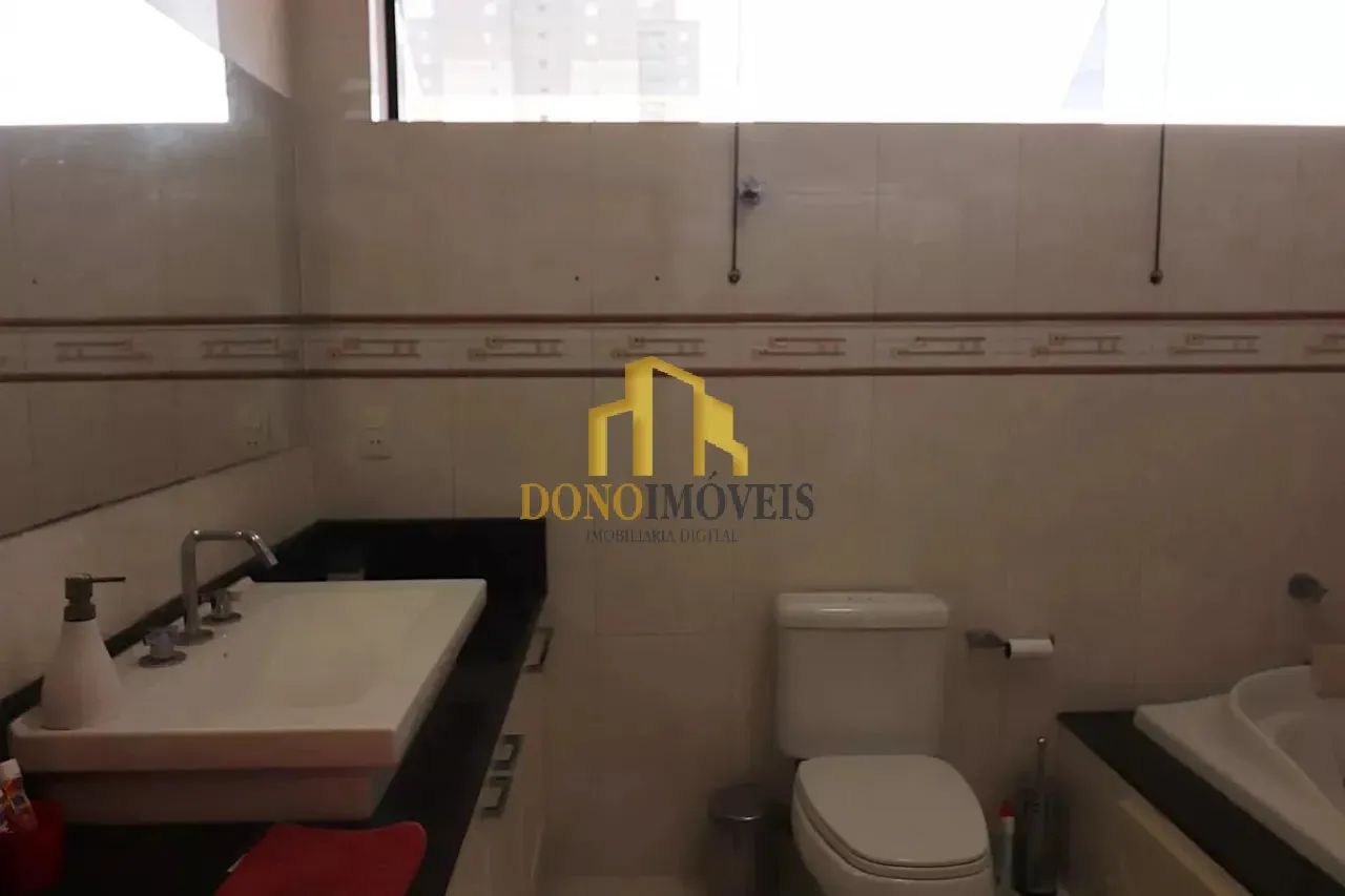 Imagem Sobrado 255 m² | 3 Dorms (1 Suíte) | 5 Vagas | Área Gourmet