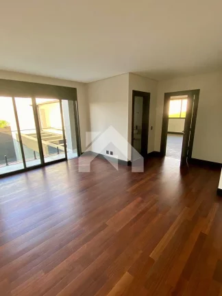 Imagem Casa de Condomínio em Tamboré - Santana de Parnaíba
