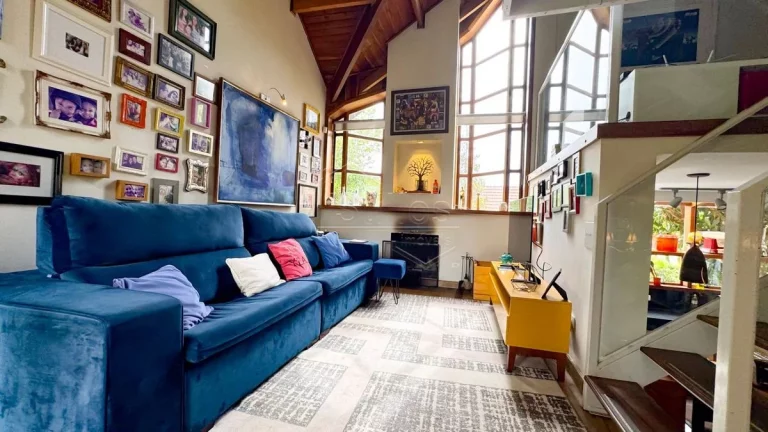 Imagem Casa de Condomínio em Campos do Jordão
