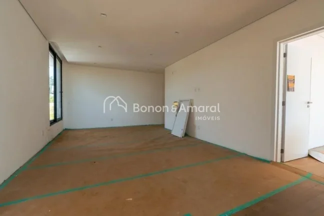 Imagem Casa à venda no Condomínio Pedra Alta, um imóvel de alto padrão que combina elegância, conforto...