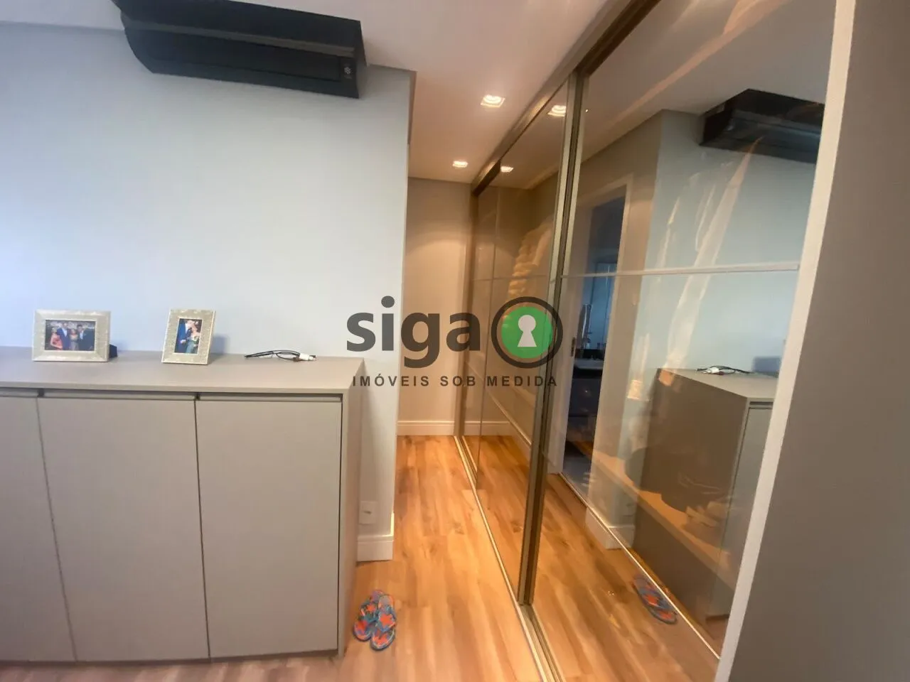 Imagem Apartamento mobiliado para venda no Brooklin 02 suítes, São Paulo - SP