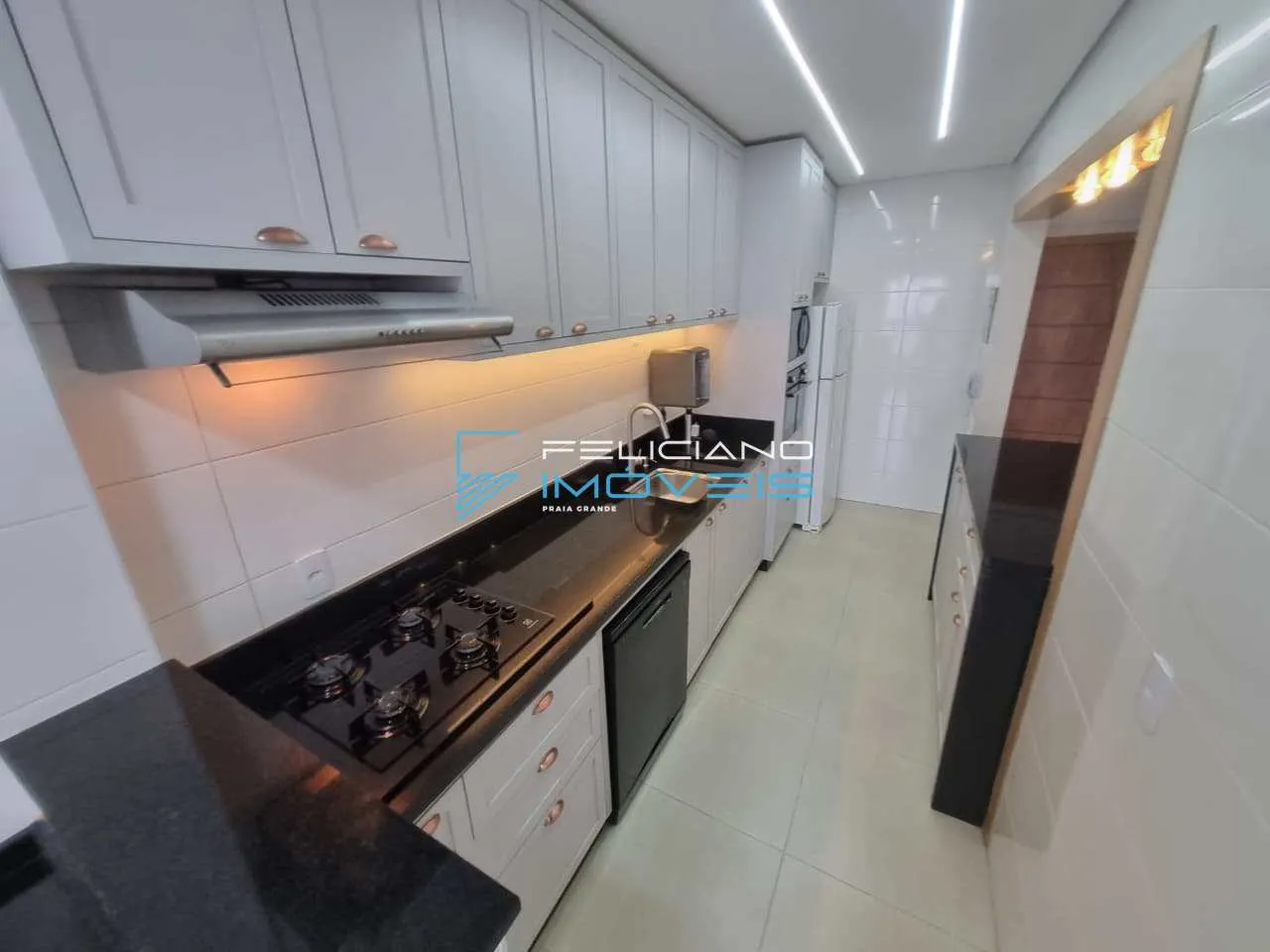 Imagem Apartamento com 2 quartos, Ocian, Praia Grande - R$ 635 mil, Cod: 7287