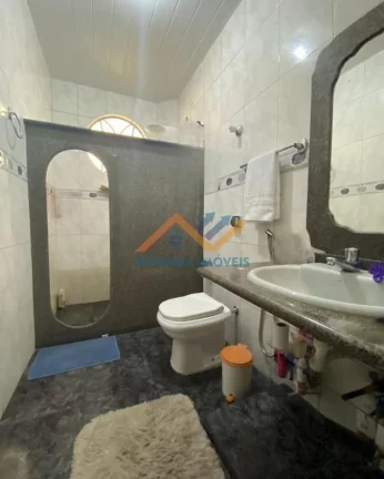 Imagem Casa ampla e bem localizada à venda no bairro Iguaçu ? Ipatinga