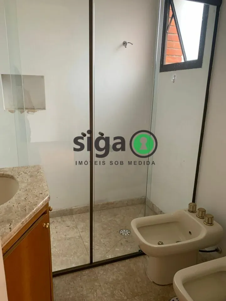 Imagem VENDE no Morumbi (Vila Suzana) Apartamento com 4 suítes, 4 Vagas + Depósito