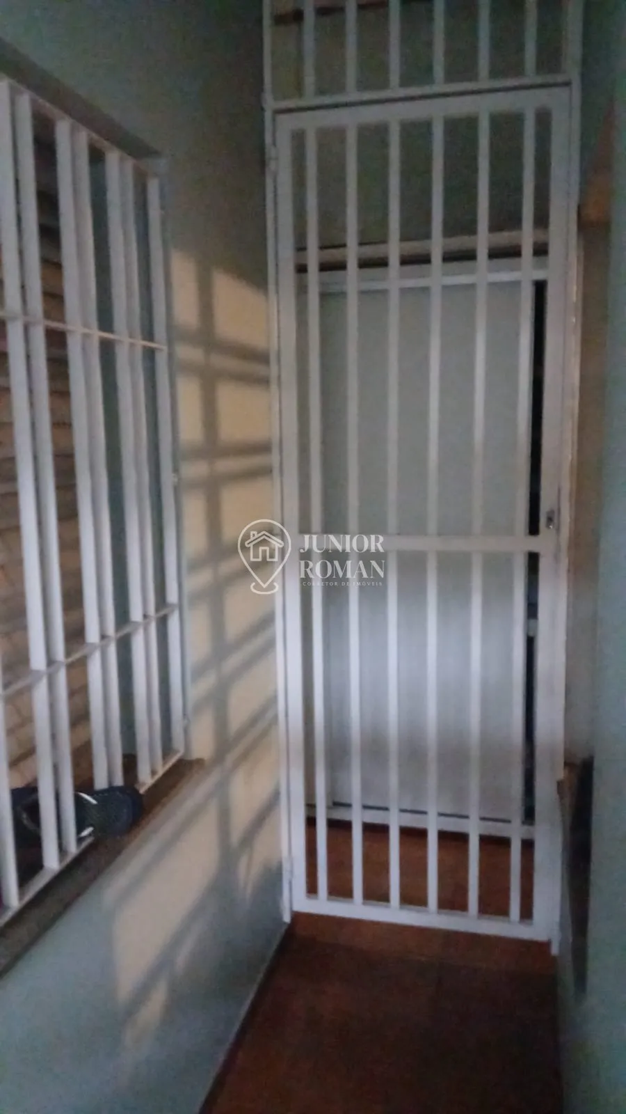 Imagem CASA 250M2 CAMPESTRE COM 2 ENTRADAS, 5 VAGAS E POTENCIAL COMERCIAL EM SANTO ANDRÉ