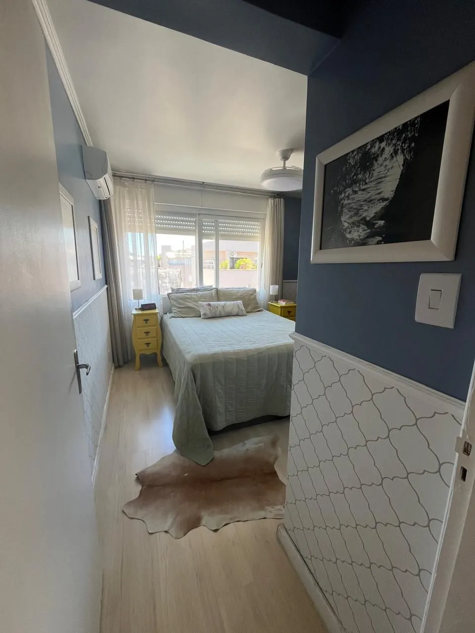 Imagem Apartamento de 2 quartos, 2 banheiros e 1 vaga de garagem no bairro Santana POA